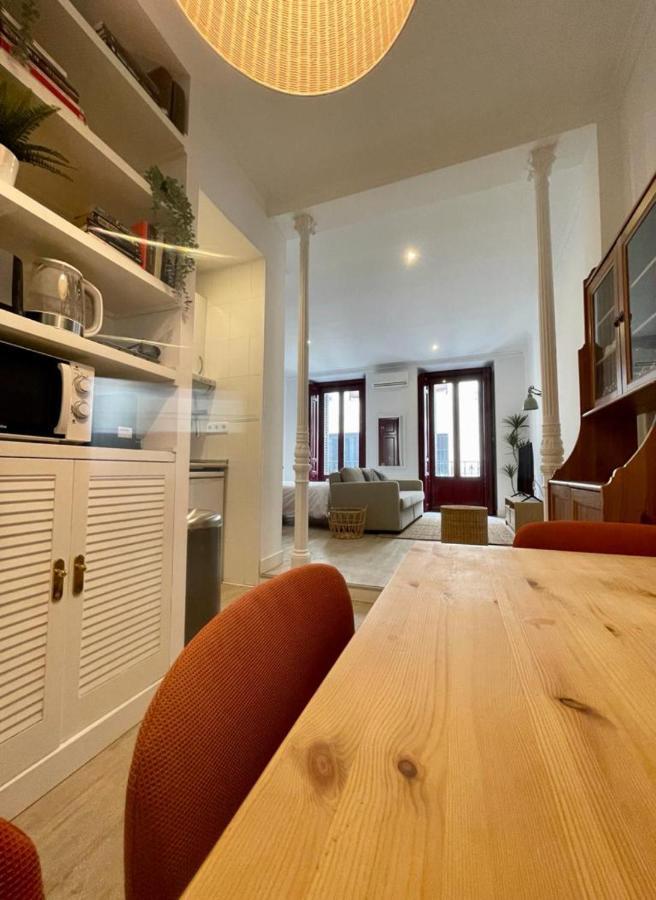 مدريد Beautiful Loft Para 3Pax En Huertas/Cortes المظهر الخارجي الصورة