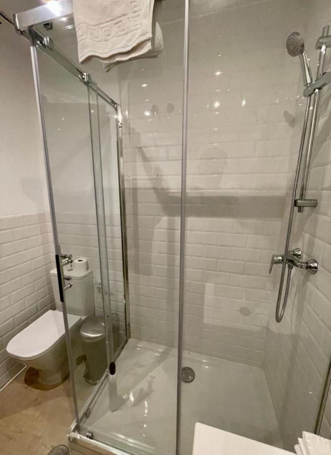 مدريد Beautiful Loft Para 3Pax En Huertas/Cortes المظهر الخارجي الصورة